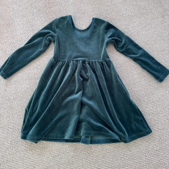 EUC, Hanna Andersson green velour dress, sz 4 - Picture 1 of 3
